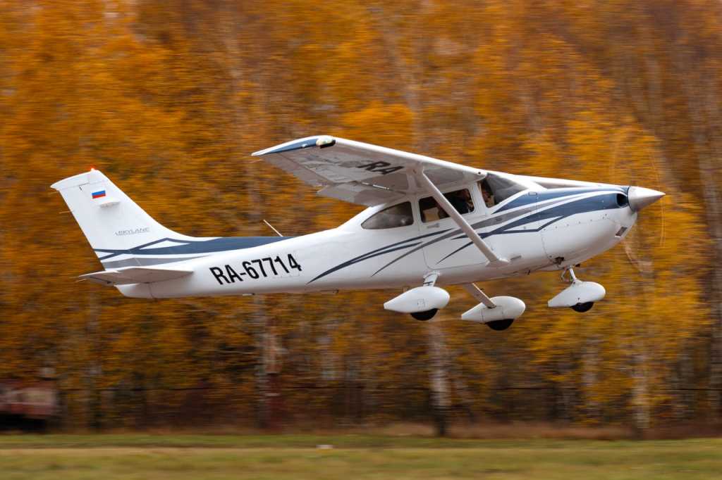 Cessna 182