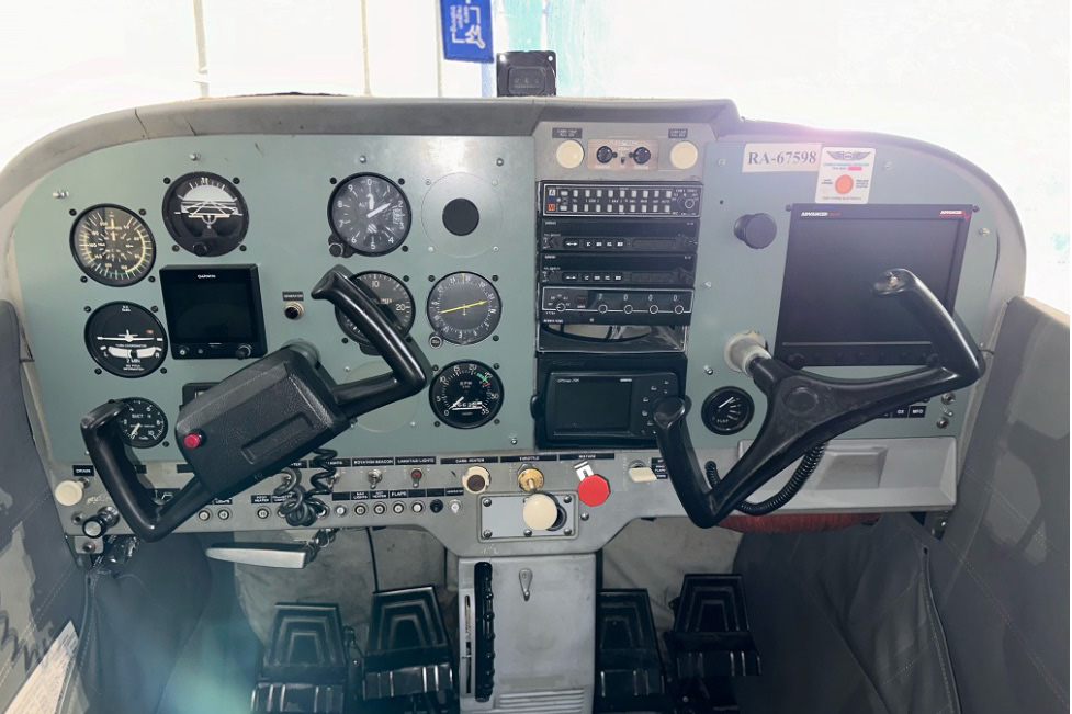 CESSNA 172